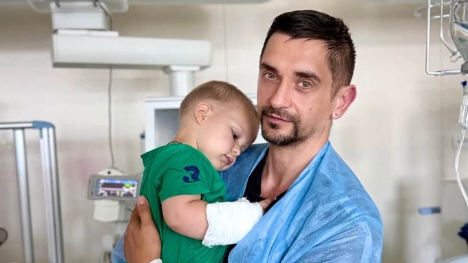 У Київській області дворічного малюка вкусила гадюка, його стан стабілізували лікарі «Охматдит» 2