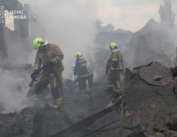 Зенітники не приземлили жодного з шести балістичних снарядів, випущених Росією в ході нічного вторгнення.