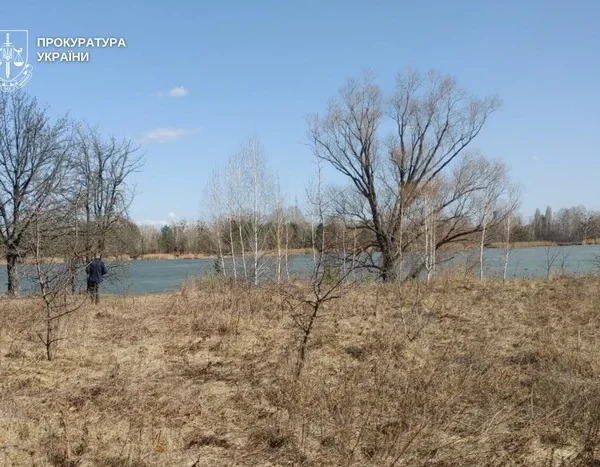 Територію біля озера Редькине віддали під забудову. Цими справами зайнялися органи прокуратури.