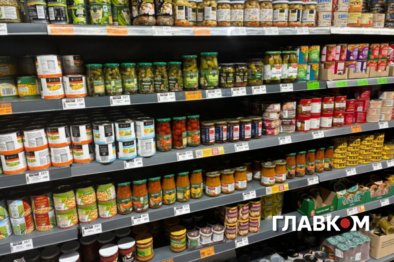 Де закінчуються полиці супермаркетів: порожнеча на тлі війни 25 Консерви у миколаївському АТБ є у достатній кількості