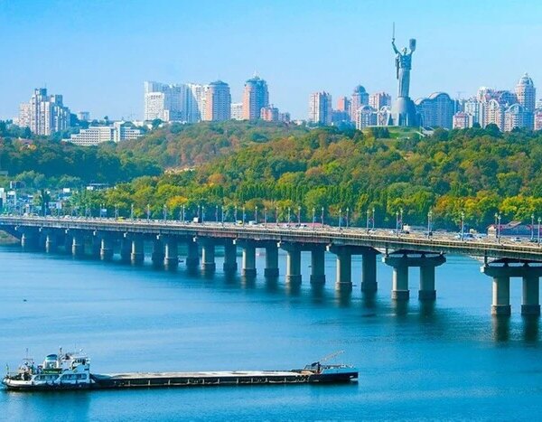 Рух мостом Патона обмежено до 7 вересня: схема
