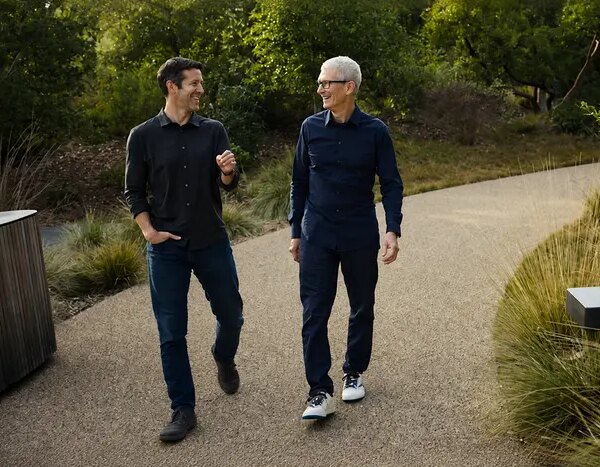 Тім Кук: 15 років біля керма Apple та епохальні зміни