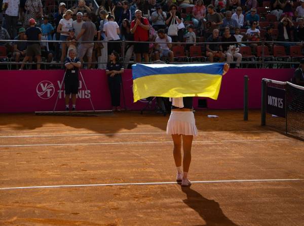 Хто правий, а хто винен у скандалі зі збірною: розбираємо справу Олійникової 16