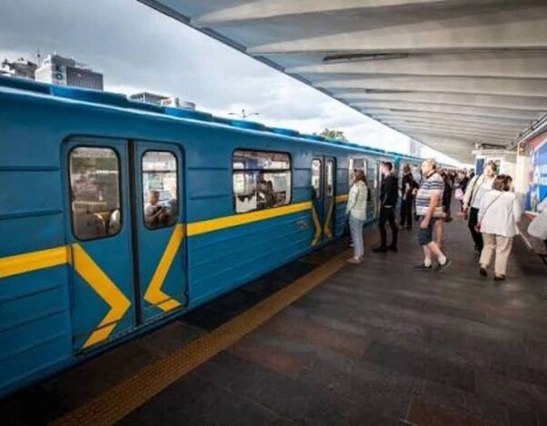 КМДА заблокувала доступ до наземної ділянки метро під час повітряної тривоги