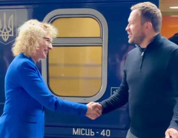 Міністр закордонних справ Естонії відвідав Київ