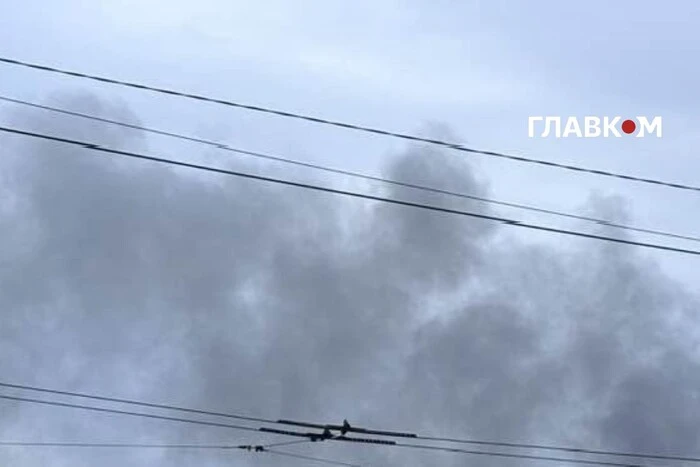 Вибухи у Києві: працює ППО, є влучання в АЗС у двох районах (оновлено)