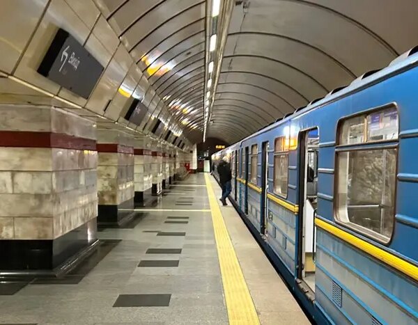 Найдивніші речі, які пасажири забували в київському метро