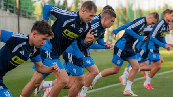 Збірна України готується до чотирьох матчів Ліги націй із новачками у складі