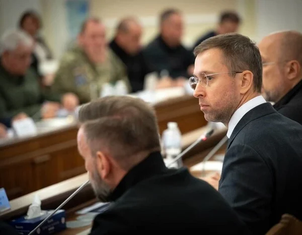 Прем’єр-міністр розповів про шанси на економічне бронювання в Україні