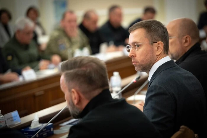 Чи буде в Україні економічне бронювання? Прем'єр пояснив свою позицію