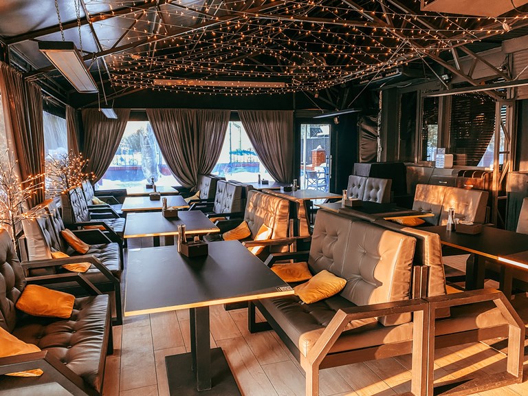 Gastro Bar Uglovoy в Ірпені — ваш ідеальний вибір для відпочинку та смачної вечері 1 Gastro Bar Uglovoy в Ірпені — ваш ідеальний вибір для відпочинку та смачної вечері 1